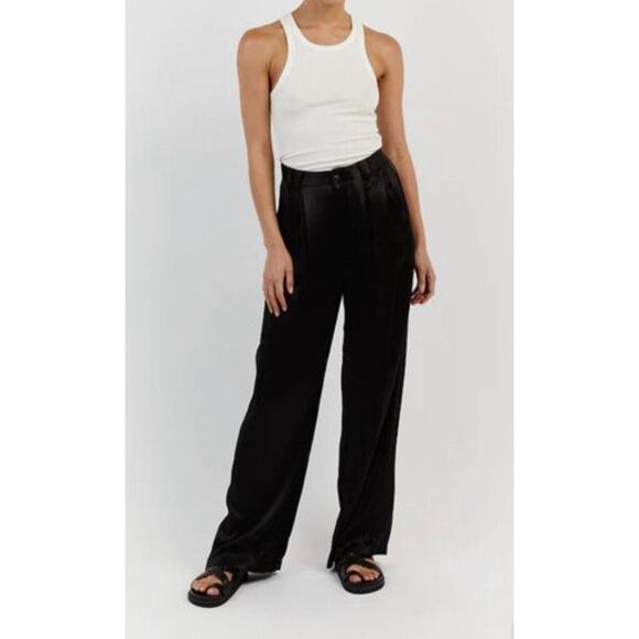 DISSH Simone Black Straight Satin Pleated  Front Pants Sz 4 Minimalist New - Picture 1 of 12